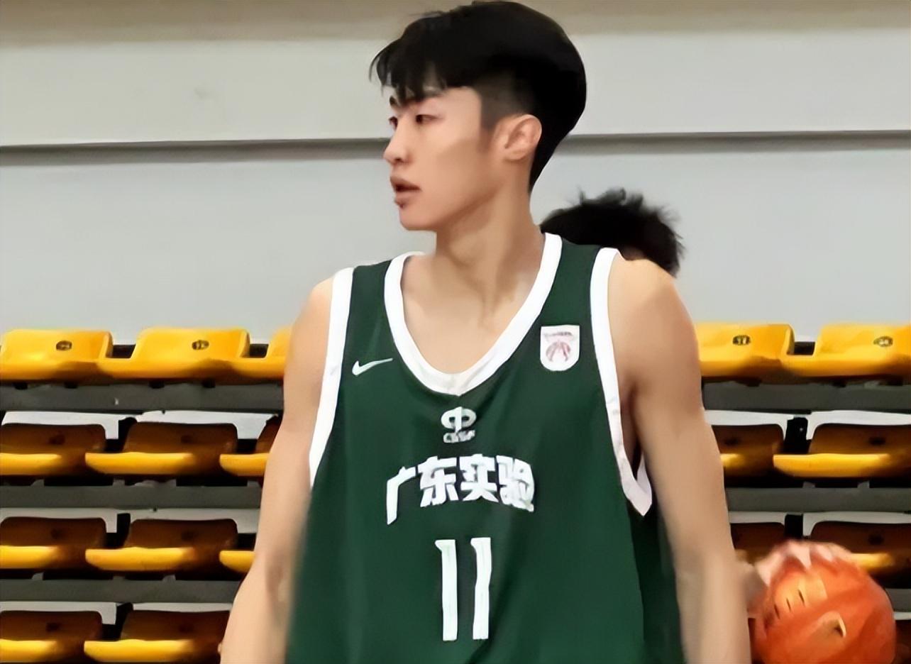 记者:曼城需要支付天价才能签下加克波,利物浦不会轻易放人